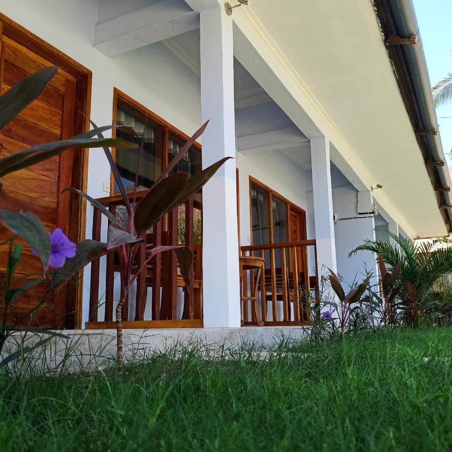 Elisa Homestay Areguling Kuta  Exteriér fotografie